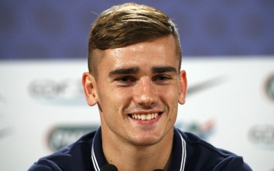 米兰电竞精华-于帕梅卡诺这表现打脸黑子